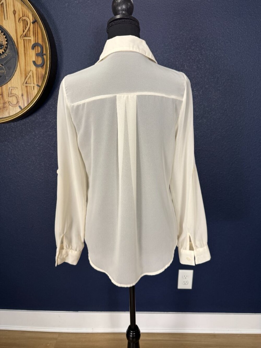Mine Ivory Sheer Chiffon Button Down Blouse | S - Picture 4 of 7
